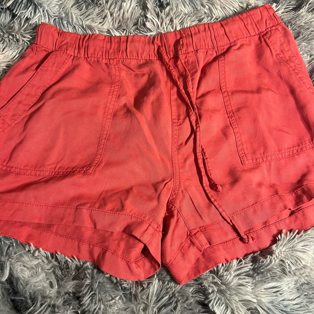 Gap pink size 6 shorts